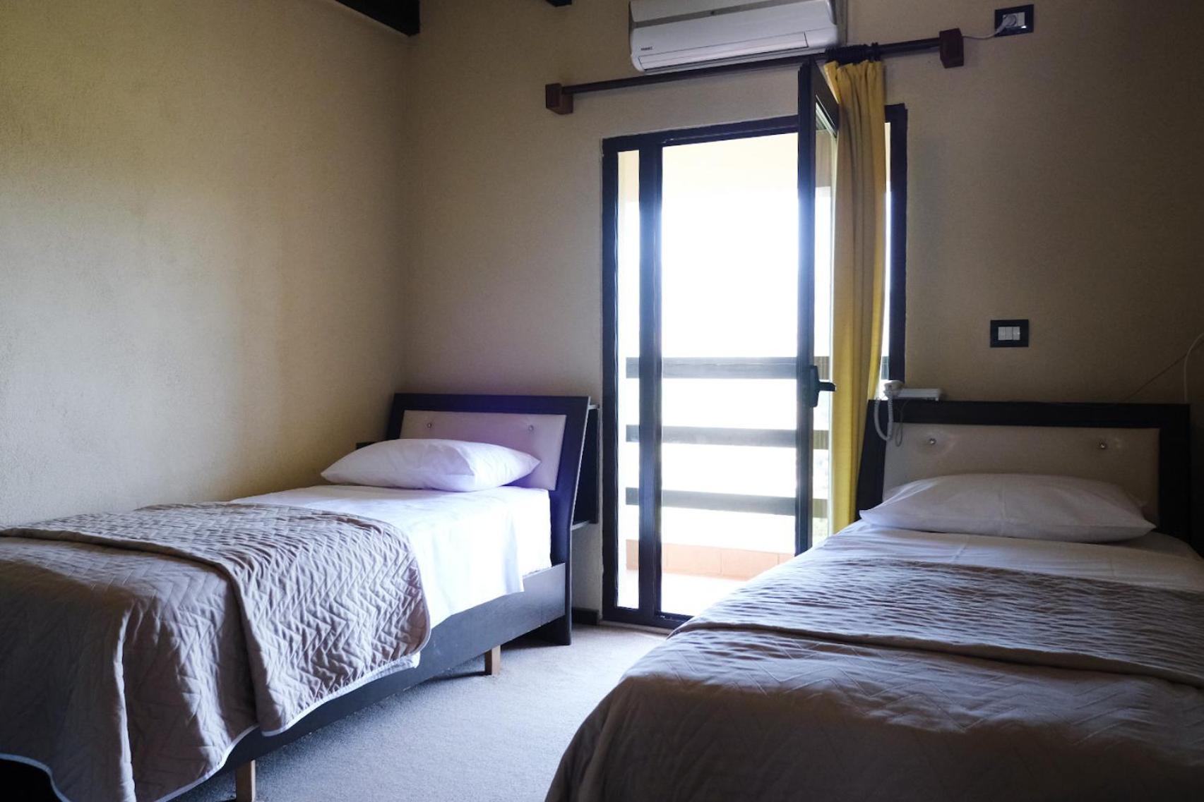 Bruci Hotel 3*